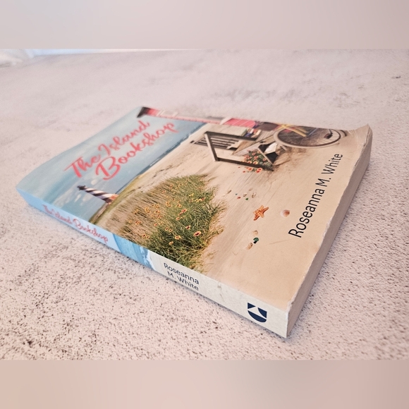 The Island Bookshop Novel by Roseanna M. White, Softcover, Some Wear - Picture 3 of 6